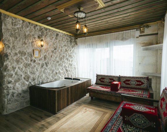 103 Şahmeran Suit 